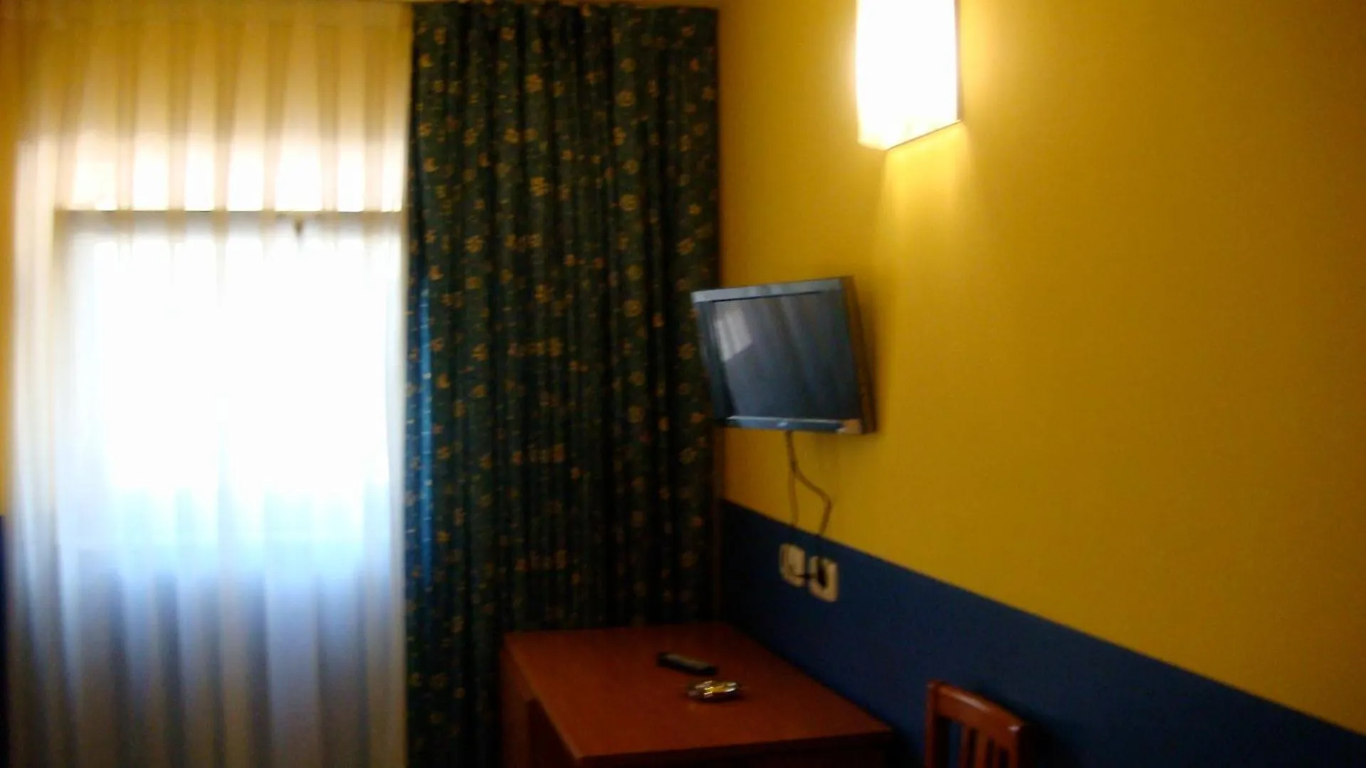 Hotel Blauet El Prat de Llobregat Spain